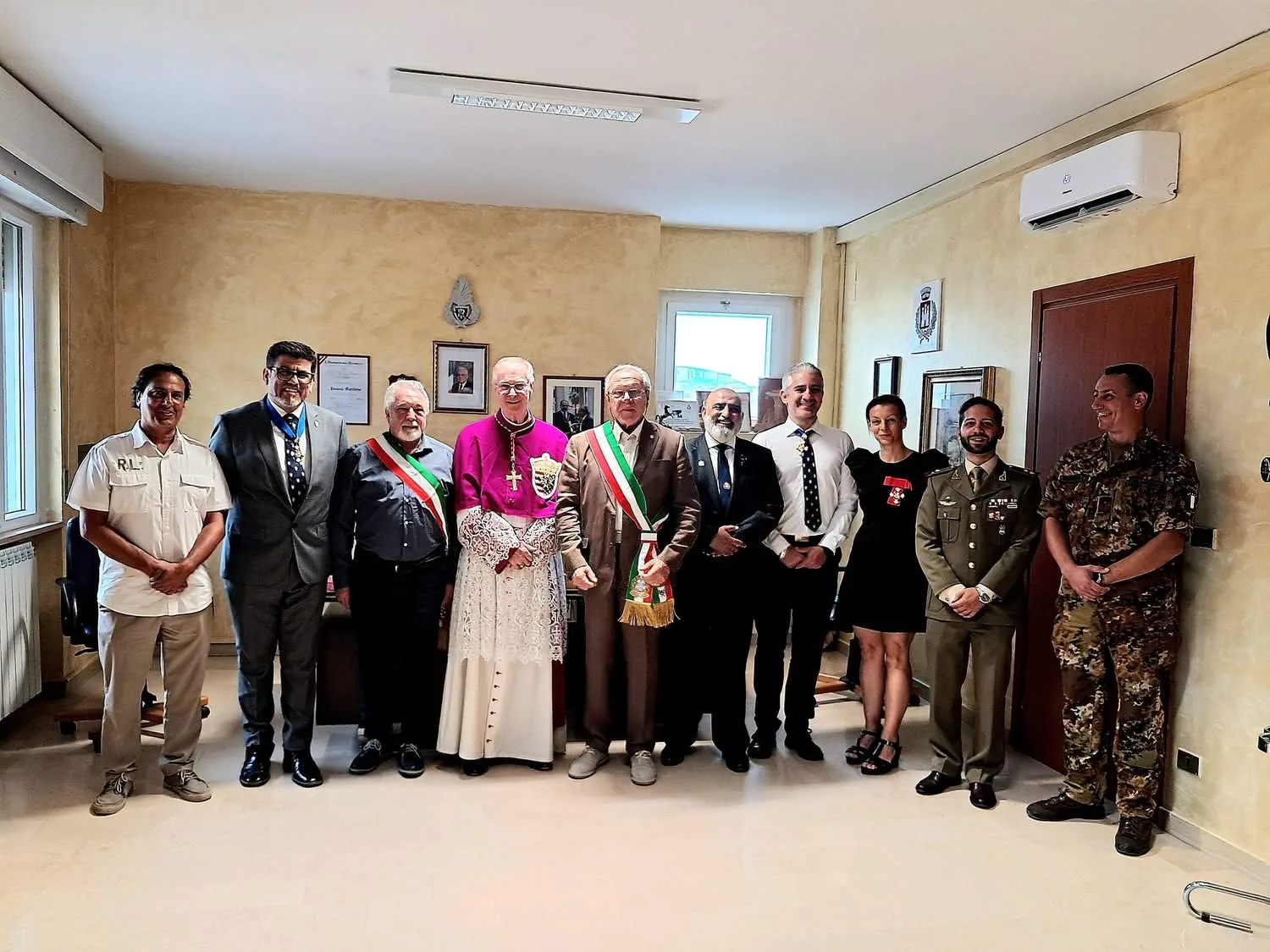 Castelluccio Valmaggiore apre le porte al mondo: cittadinanza onoraria a Harkness, Palumbo e Stoyanov
